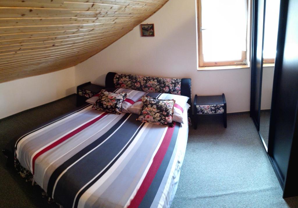 Schmidt Apartment Balatonfenyves Camera foto